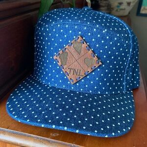 Tahoe Nevada Love Leather Patch Polka Dot Navy Hat Cap EUC